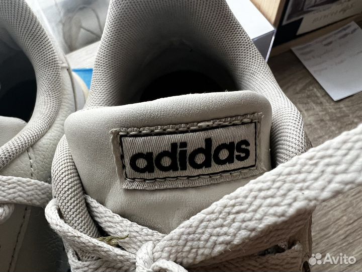 Кроссовки adidas