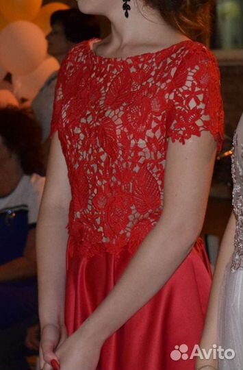 Вечернее платье