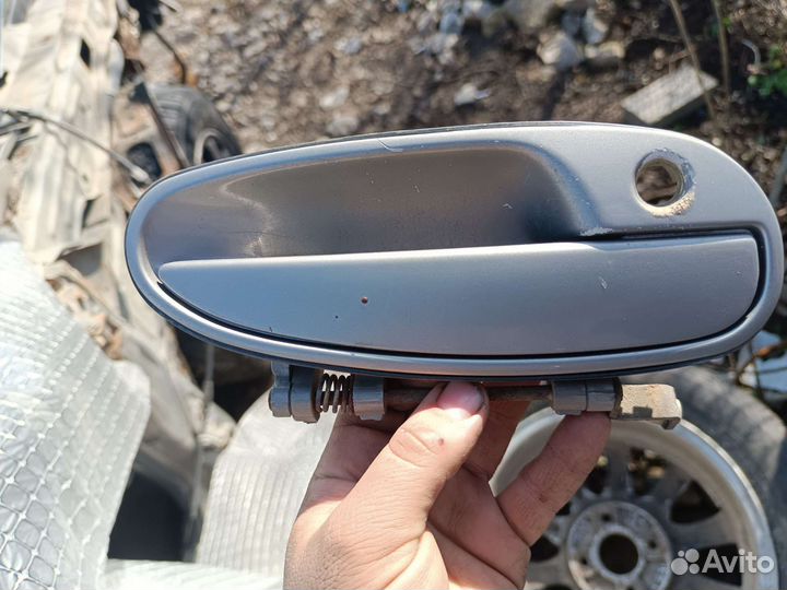 Hyundai Sonata Y3 ручки открывания дверей