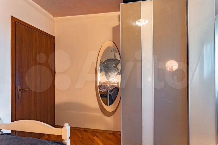 4-к. квартира, 100 м², 7/9 эт.