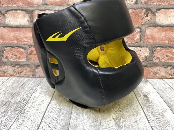 Шлем с защитой носа Everlast Elite PU черн