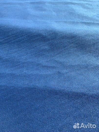 Ковролин выставочный