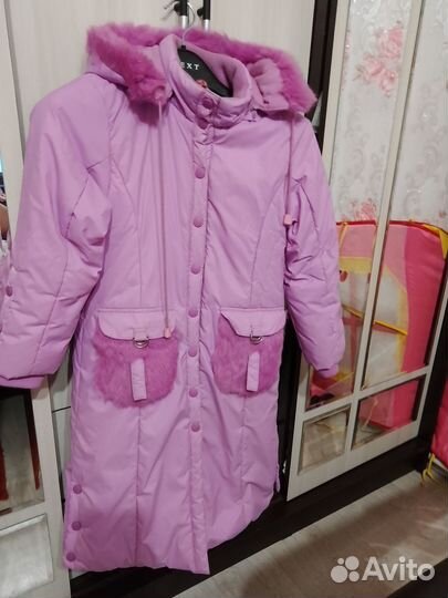 Пуховик на девочку 140