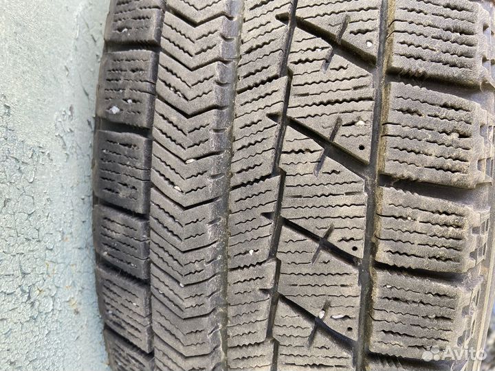 Bridgestone Blizzak RFT 165/65 R14