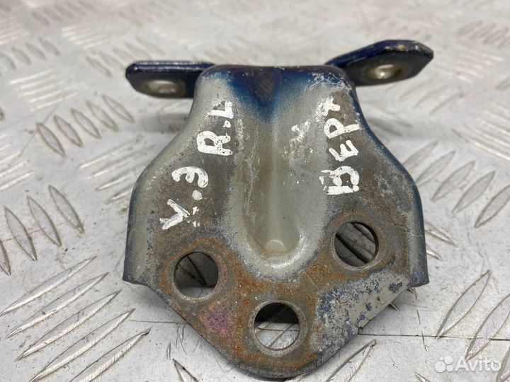 Б/У петля двери передний левый Hyundai Elantra XD