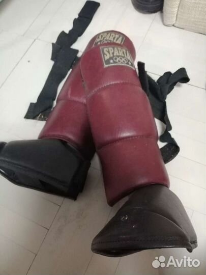 Щиткизащитные для ног