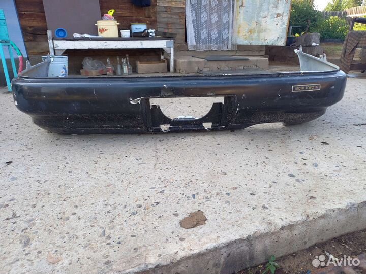 Задний бампер tayota carina ed