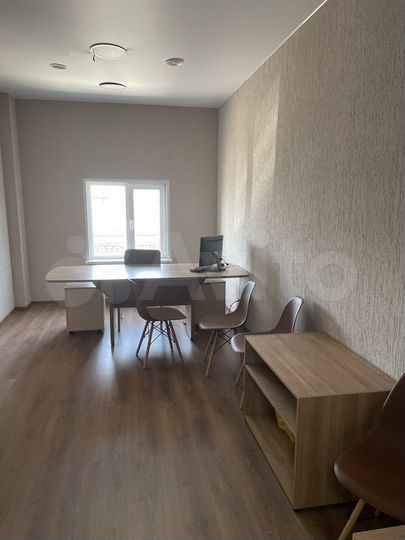 Офис, 10.5 м²