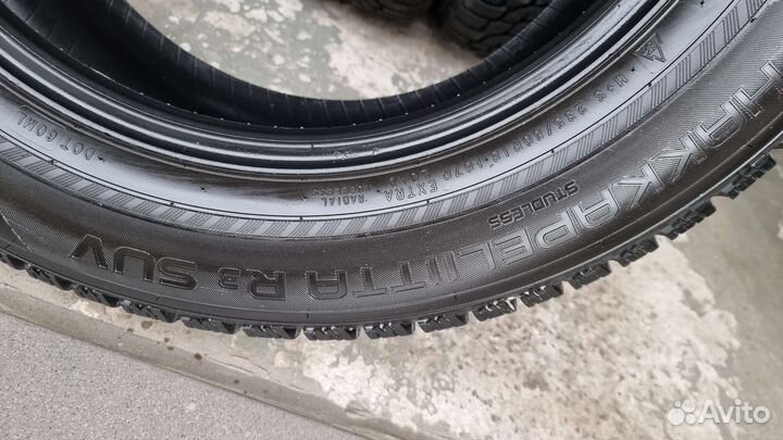 Nokian Tyres Hakkapeliitta R3 SUV 235/60 R18 107R