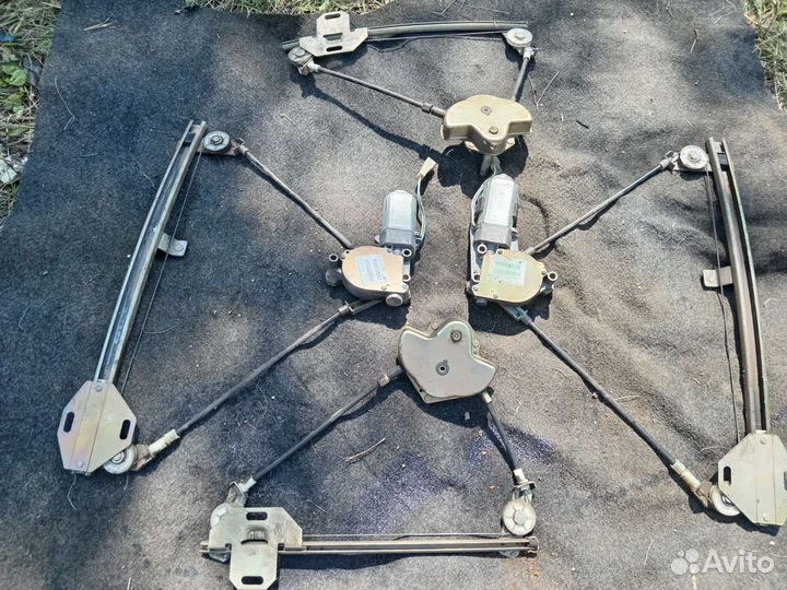 Стекло подъёмники на ваз 2111