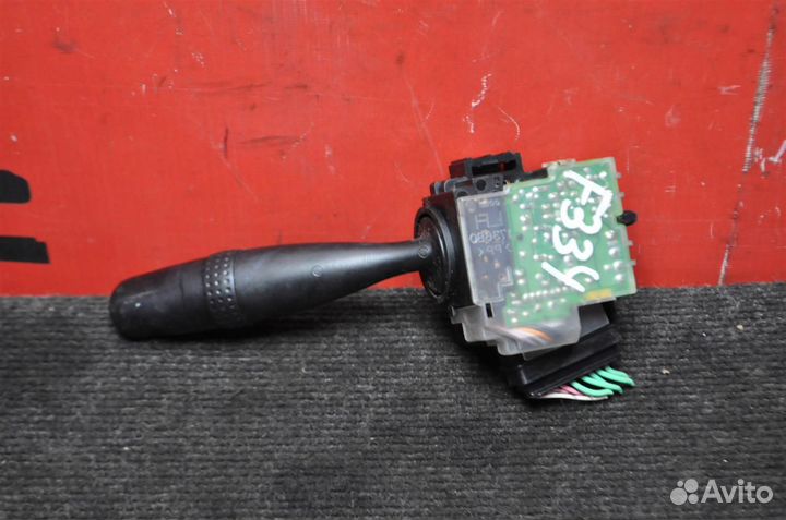 Блок подрулевых переключателей toyota RAV4 ACA21