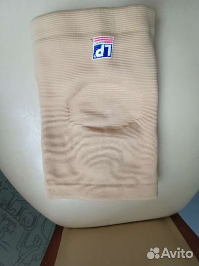 Бондаж на колено L новый