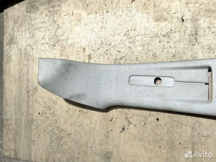 Обшивка Стойки Транспортер Т5 Правая 7H0867244