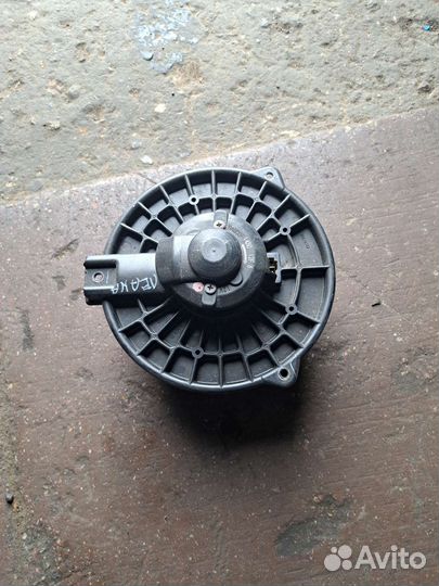 Моторчик печки Сузуки Лиана