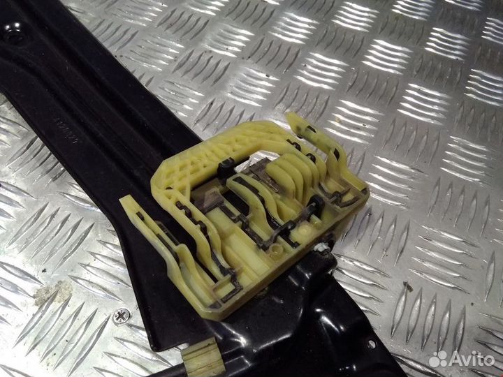 Стеклоподъемник передний левый BMW 7 F01/F02 2012