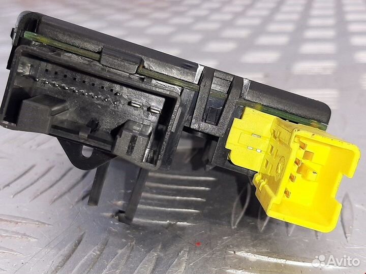 Датчик угла поворота руля Volkswagen Jetta 5 2008