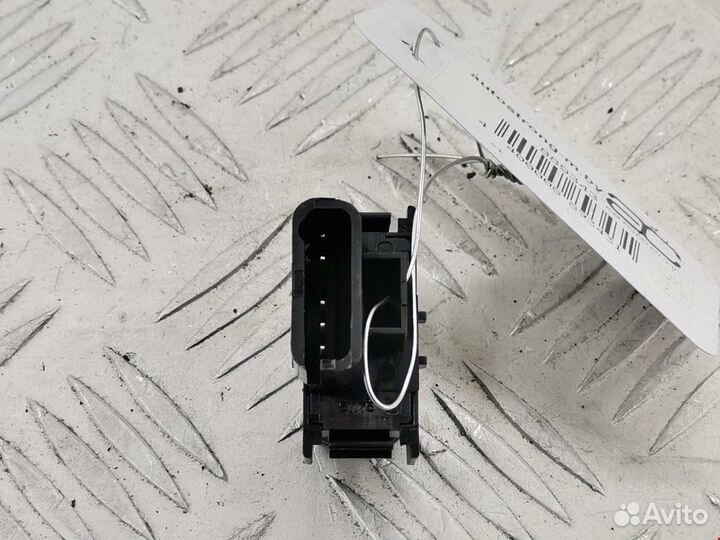 Кнопка обогрева сидений Mercedes-Benz M-Класс