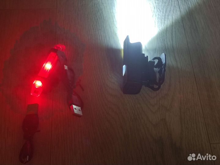 Велосипедный фонарь аккумуляторный