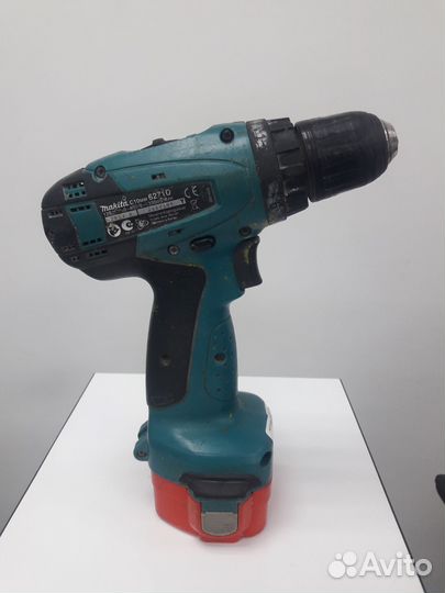 Шуруповерт Makita 6271D (14285)