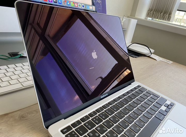 Apple MacBook air 13 2020 m1