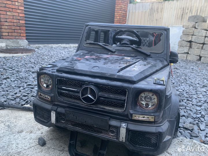 Детский автомобиль на аккумуляторе