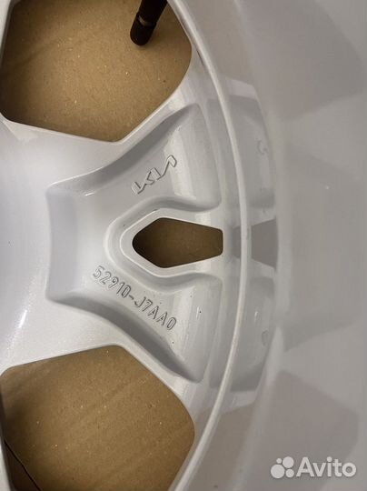 Новые оригинальные диски Kia Ceed R16 2022