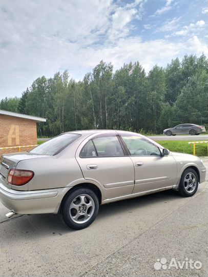 Nissan Bluebird Sylphy 1.8 AT, 2001, 297 000 км