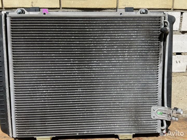 Кассета радиаторов mercedes W210 E240 M112 АКПП