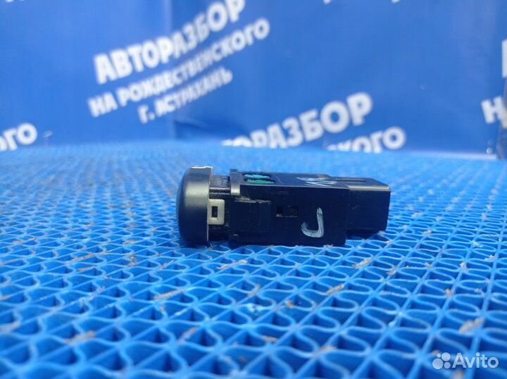 Кнопка обогрева заднего стекла Daewoo Nexia седан