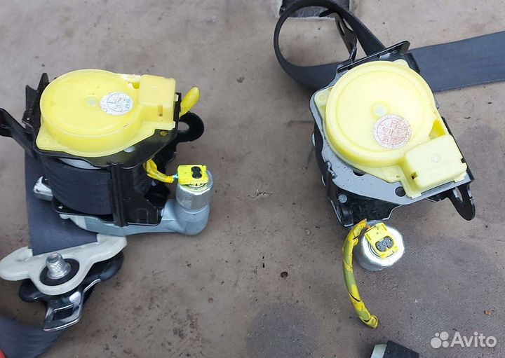 Ремни безопасности Мазда 3 bl