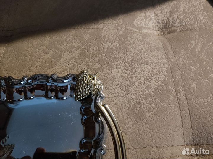 Поднос хромированный