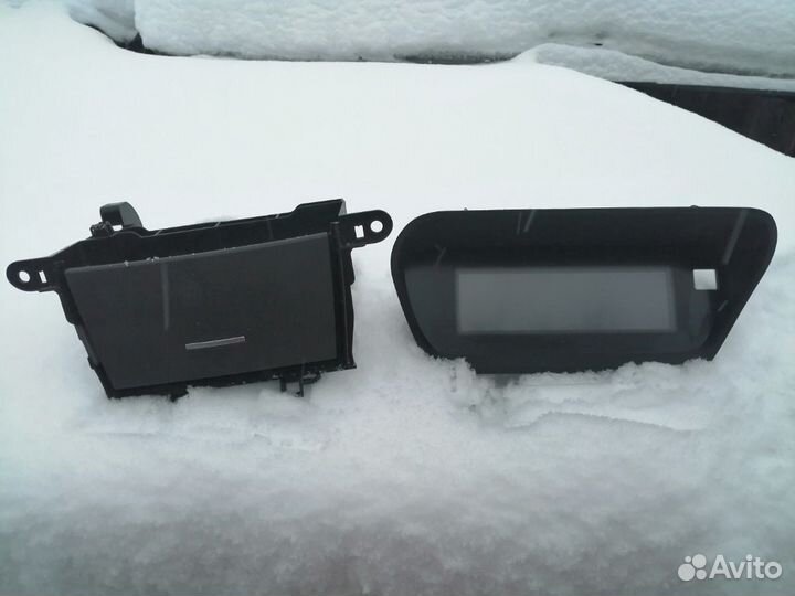 Дисплей+штатный бардачок Хонда Аккорд 8