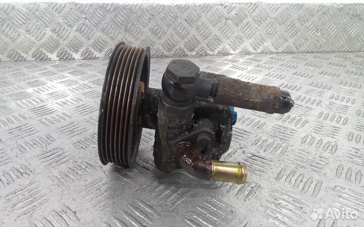 Насос гидроусилителя руля Volkswagen Bora 2005