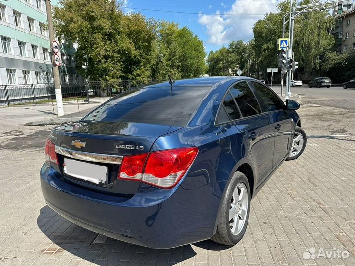 Chevrolet Cruze 1.8 МТ, 2011, 99 700 км