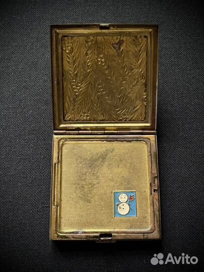 Пудреница СССР