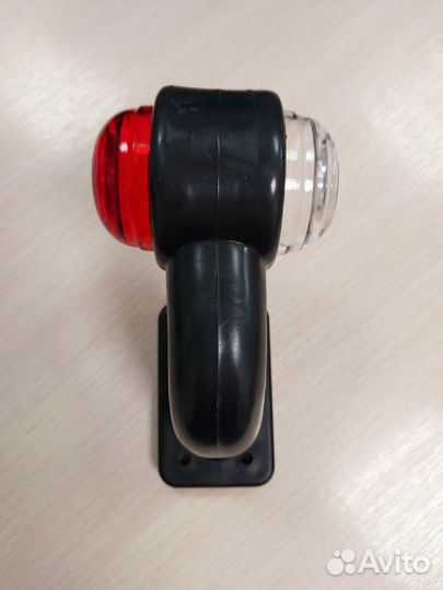 Фонарь контурный на прицеп гф 3.6 с лампой 12V, б