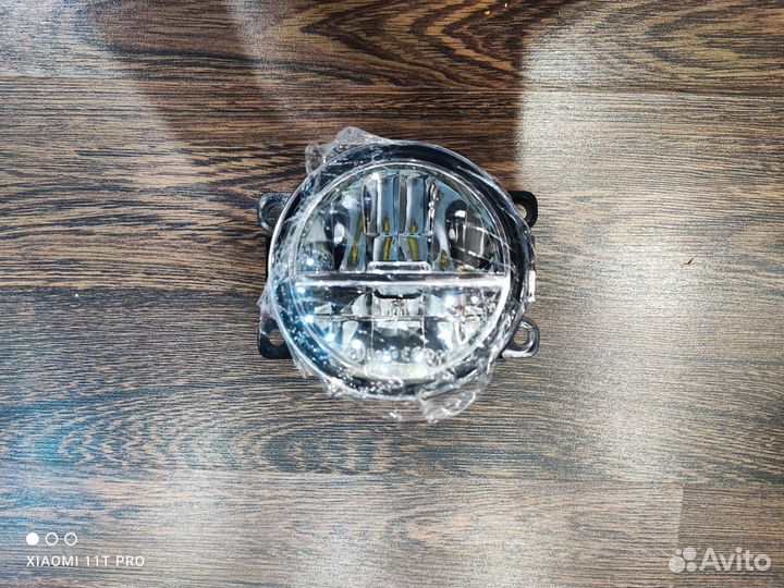 Противотуманные фары передние