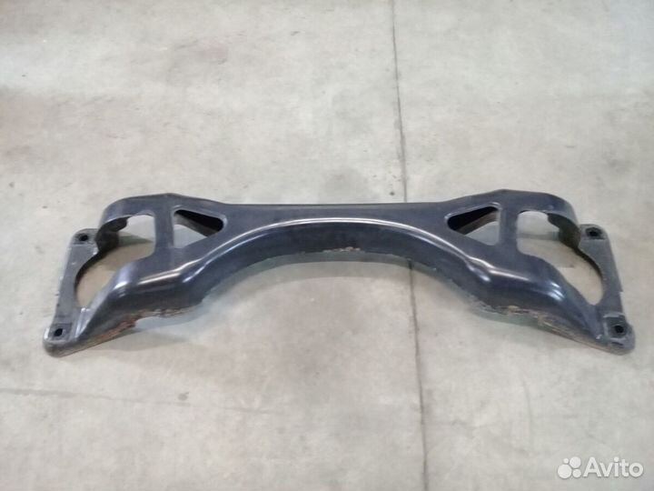 Балка задняя Volkswagen Touareg 1