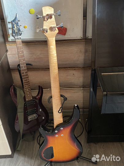 Бас гитара(Homage)