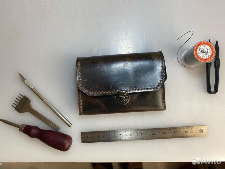 Изделия из кожи ручной работы