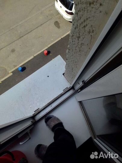 Уборщик, мойщик окон