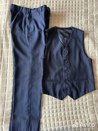 Школьный костюм 146