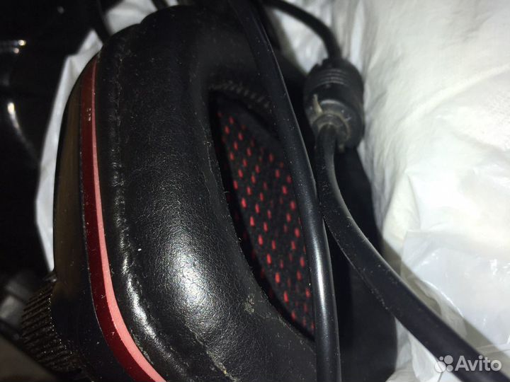 Наушники с микрофоном