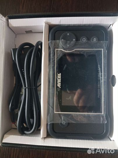 Автомобильный диагностический сканер