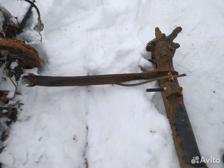 Балка задняя ниссан блюберд HU14