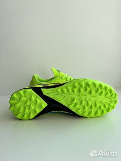 Новые Футбольные Сороконожки Nike и Adidas