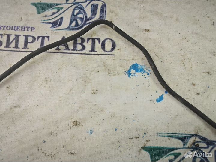 Трубка системы охлаждения Peugeot 308 I (2007—2011)