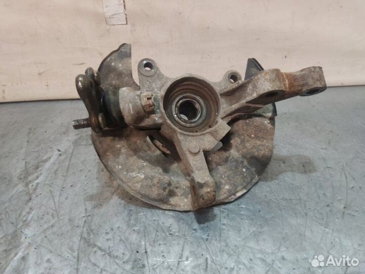 Кулак поворотный ступица в сборе передний правый