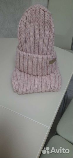 Комплект шапка и шарф женский
