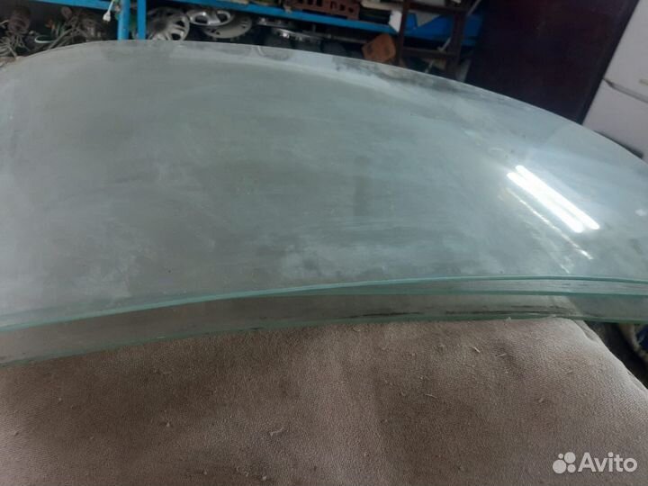 Переднее лобовое стекло москвич 412